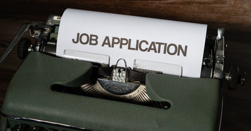 副業の種類ごとに適した時短ツールを分類した図解