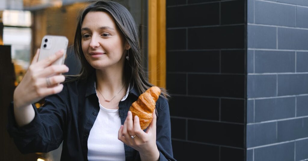 ブログ副業で成功するために必要な仕組み化と継続のポイントをまとめた図