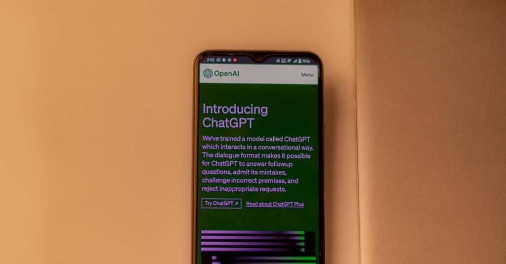 ChatGPTを使って安全に稼ぐために気をつけるべきリスクと注意点をまとめた図解イメージ