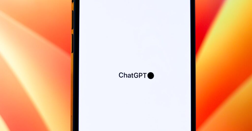 ChatGPTによってブログ執筆が劇的に変化した背景とユーザー増加の理由を図解したイメージ