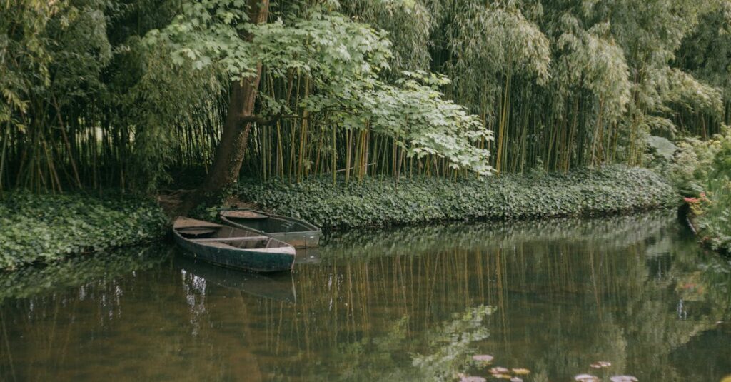 ブログ収益化に失敗する原因と適切なツール選定の重要性を解説する図