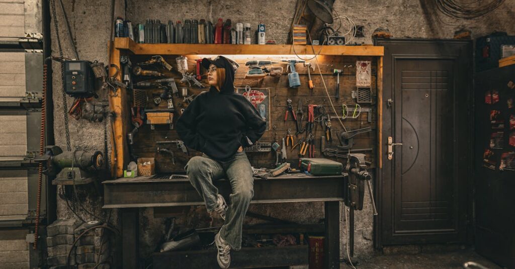 ChatGPTや画像生成AIなどAI副業の仕組みとツールを紹介する図解