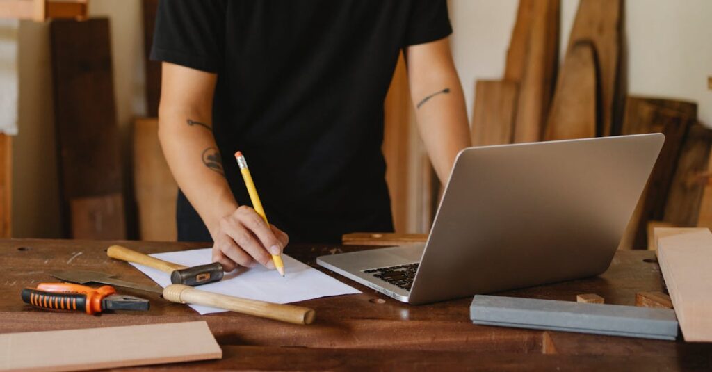 実際に副業で月3万円を達成した人が使った時短ツールの事例と活用法