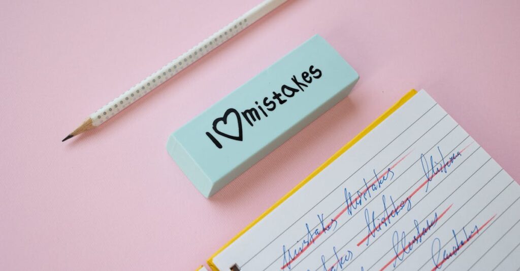 ブログ自動化で収益化を狙う際の成功するポイントと失敗しがちなミスを図解で示したイメージ