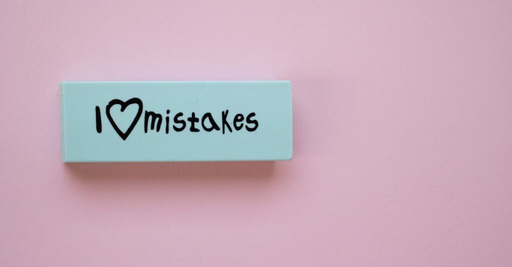 AI副業初心者が陥りやすい失敗とその対策をイラストで説明する図